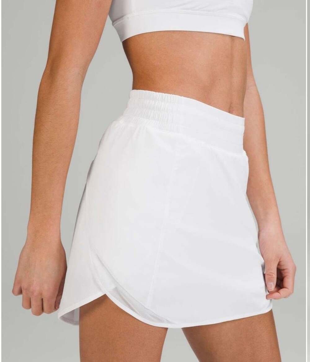 Lululemon Hotty Hot High-Rise Skirt White Size 2